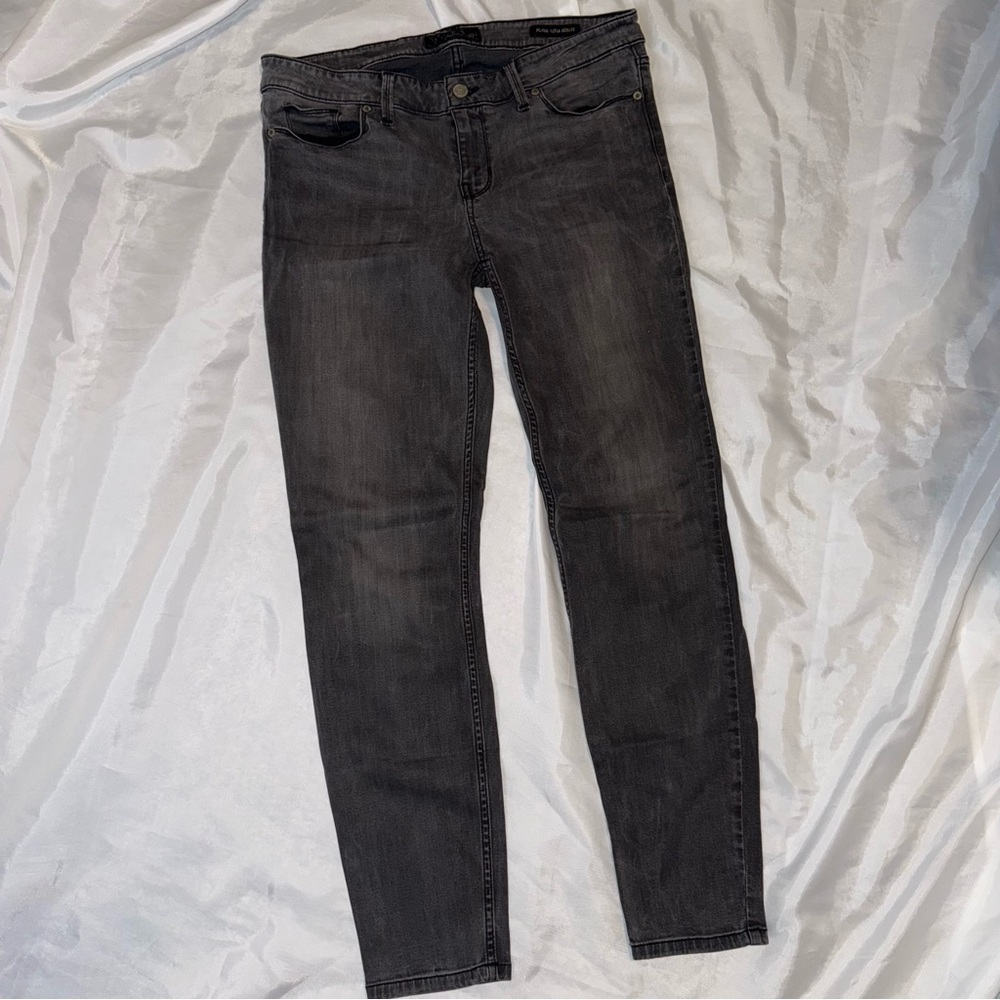 Guess Jeans Dark Gray/Faded Black Power Skinny‎ Jeans 32x29 Men’s/Unisex